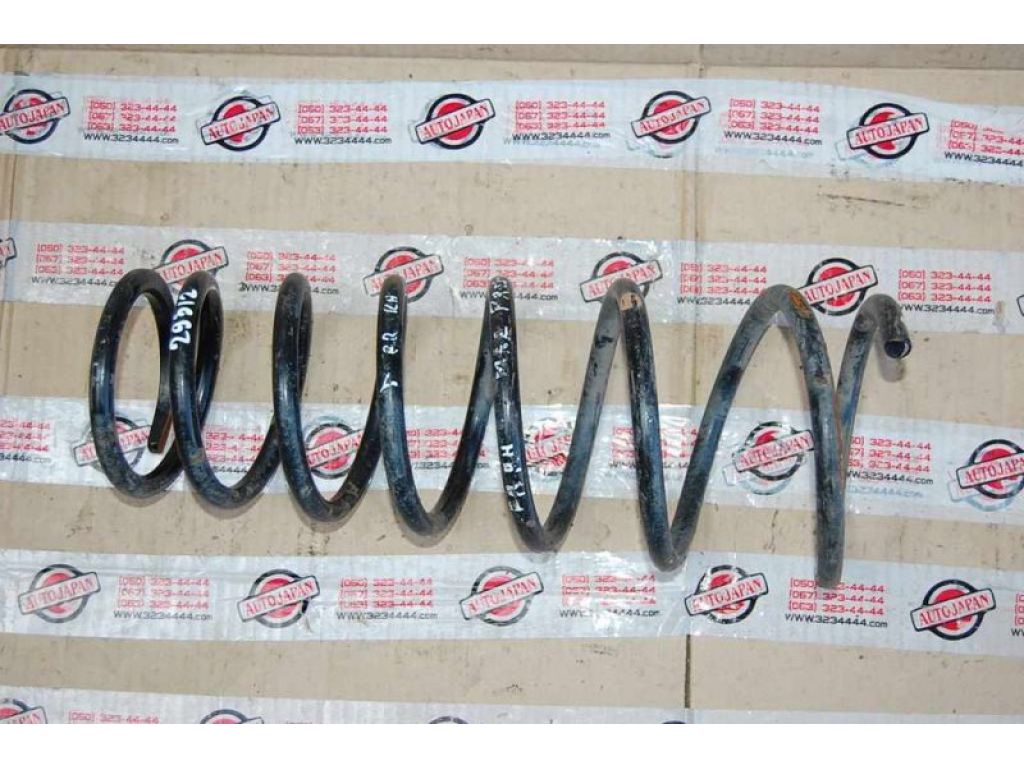 Пружина задньої підвіски MAZDA PREMACY 98-03