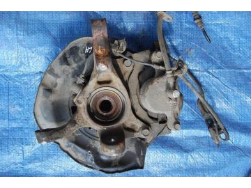 Кулак поворотний передн. лів. TOYOTA SOLARA 03-09