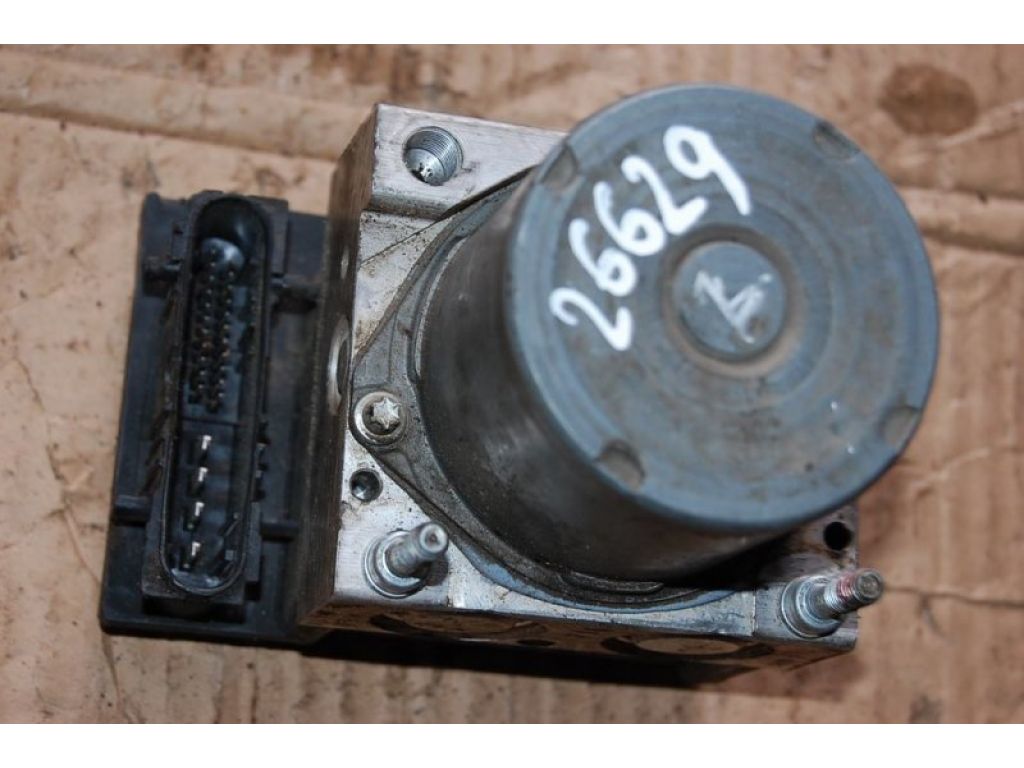 44510-02110 | Блок ABS TOYOTA AURIS 06-12