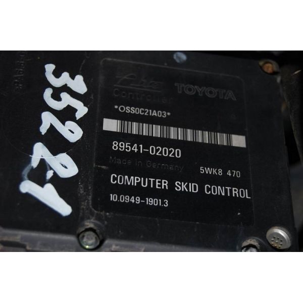 Блок антиблокувальної системи TOYOTA COROLLA E110 95-00 44520-02030 — 2