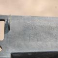 BN8V-50-151 | Кронштейн переднього бампера прав. MAZDA 3 BK 03-08 - Прев'ю 4
