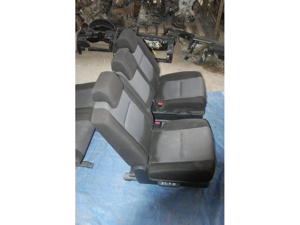 CE51-88-180A 02 | Сиденья комплект MAZDA 5 CR 05-10 - Фото 4