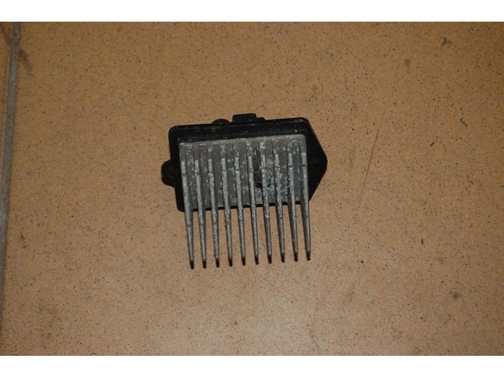 GE4T-61-B15A | Резистор пічки MAZDA XEDOS 9 X9 (TA) 93-02