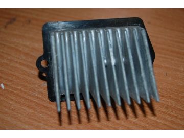 Резистор печки MAZDA PREMACY 98-03