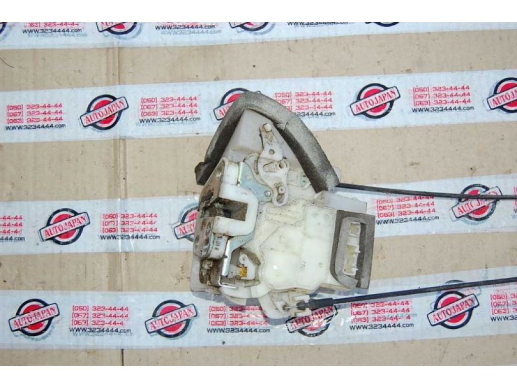 Замок двери задн. лев. SUBARU IMPREZA 07-11 GE/GH