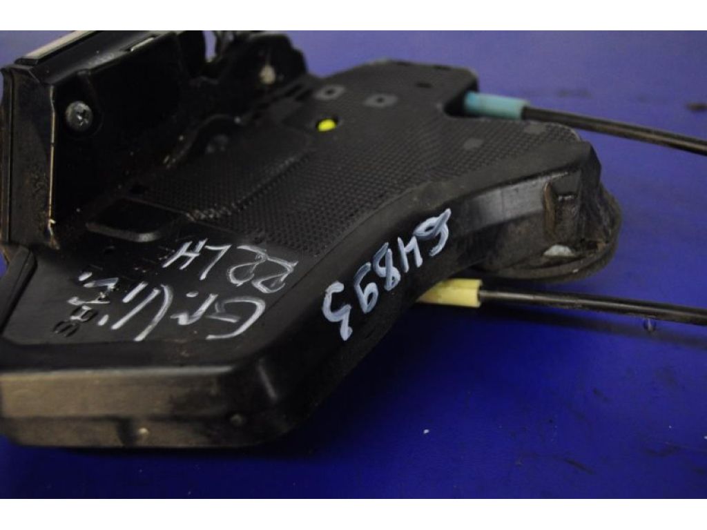 82350-65J11 | Замок двері задн. лів. SUZUKI GRAND VITARA 05-15 - Фото 2