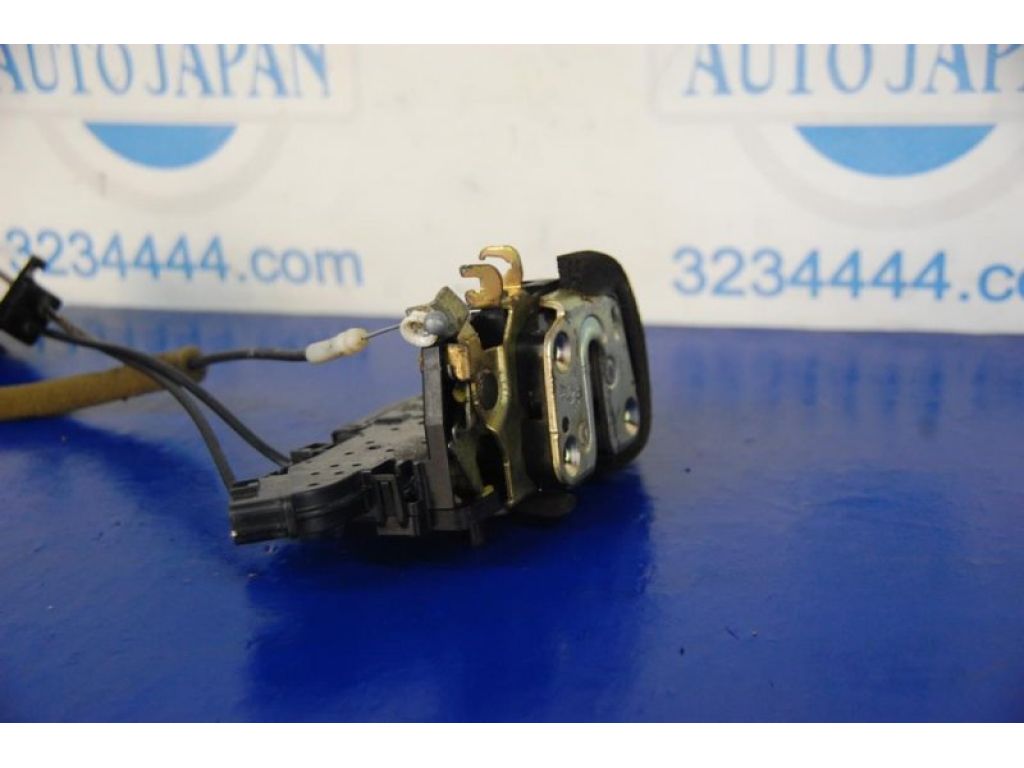 82501-EG000 | Замок двери задн. лев. INFINITI M35/M45 04-10 - Фото 2