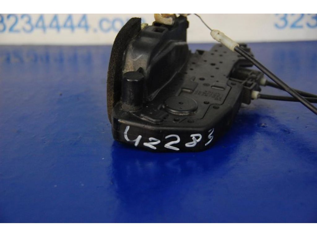 82501-EG000 | Замок двери задн. лев. INFINITI M35/M45 04-10 - Фото 3