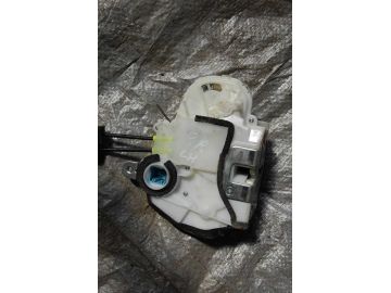 Замок двери задн. лев. HONDA ACCORD CU8 / TSX 08-14