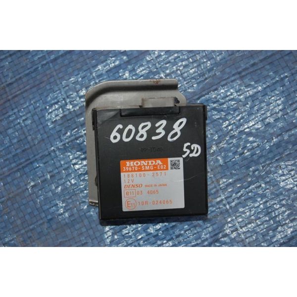 Блок керування парктроніком HONDA CIVIC 5D 06-11 39670-SMG-E02