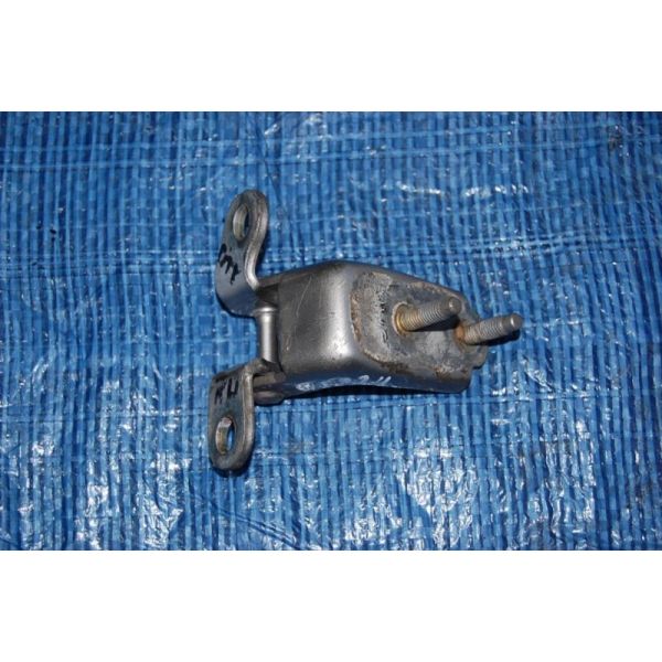 Петля двері нижня задня права HONDA CITY 02-08 67920-S5A-003ZZ