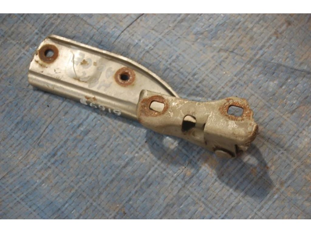 Петля капоту лів. HONDA ACCORD CE 95-98
