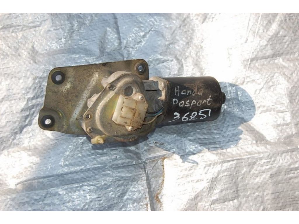 Моторчик склоочисника передн. HONDA PASSPORT 93-02