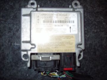 Блок керування AIRBAG MAZDA 3 BK 03-08