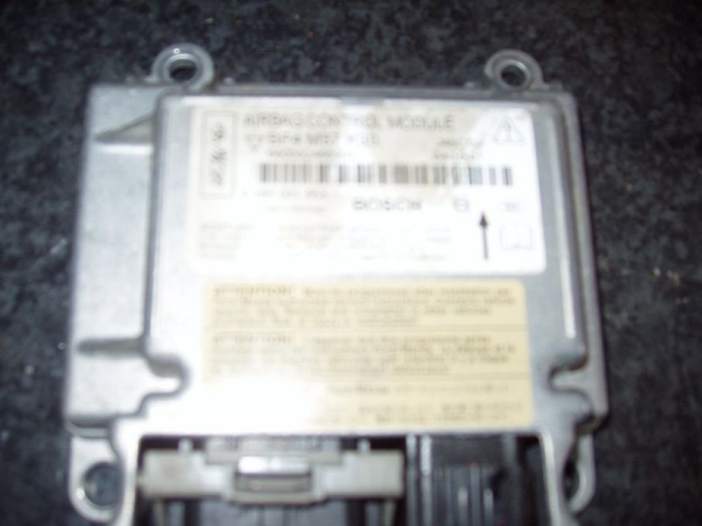 Блок керування AIRBAG MAZDA 3 BK 03-08 - Фото 2