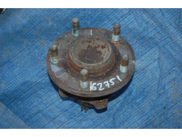 Маточина колеса задн. MAZDA 3 BK 03-08