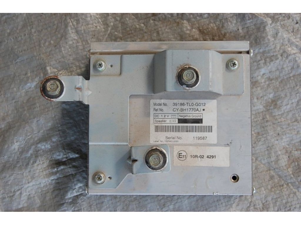 39186-TL0-G01 | Усилитель звука HONDA ACCORD CU8 / TSX 08-14