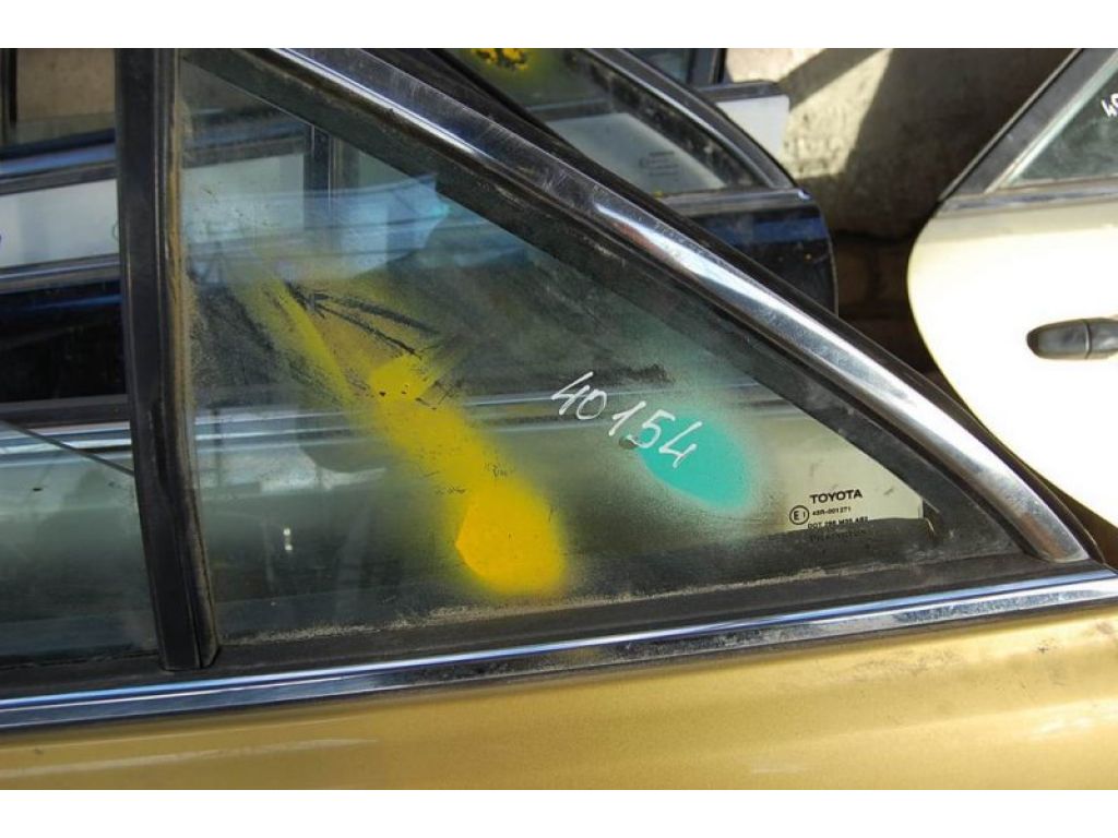 68124-33060 | Стекло двери глухое задн. лев. TOYOTA CAMRY 40 06-11