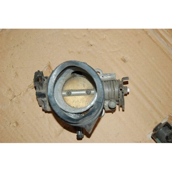 Дросельна заслінка HYUNDAI ELANTRA XD 00-06 — 2