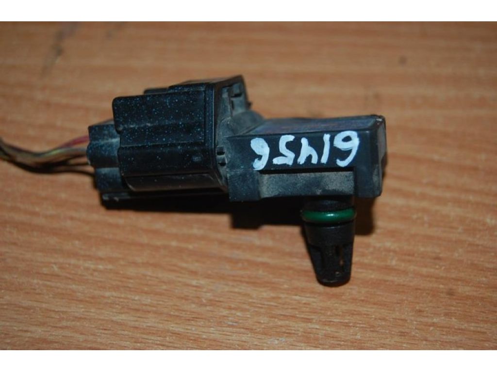 L301-18-211B | Датчик абсолютного давления (MAP sensor) MAZDA 6 GG 02-07