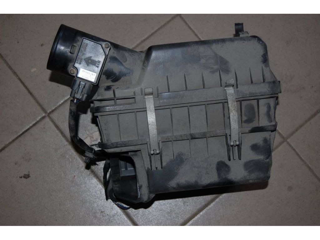 1500A241 | Корпус воздушного фильтра MITSUBISHI OUTLANDER XL 05-13