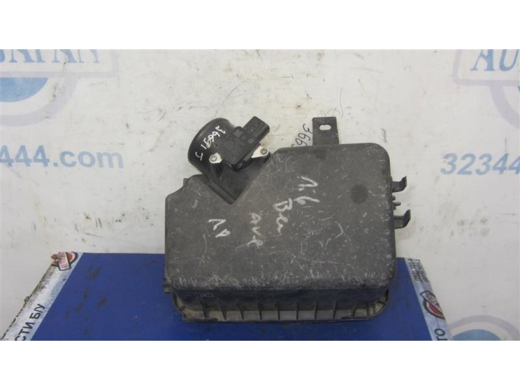 Корпус повітряного фільтра TOYOTA COROLLA 150 06-13 - Фото 6