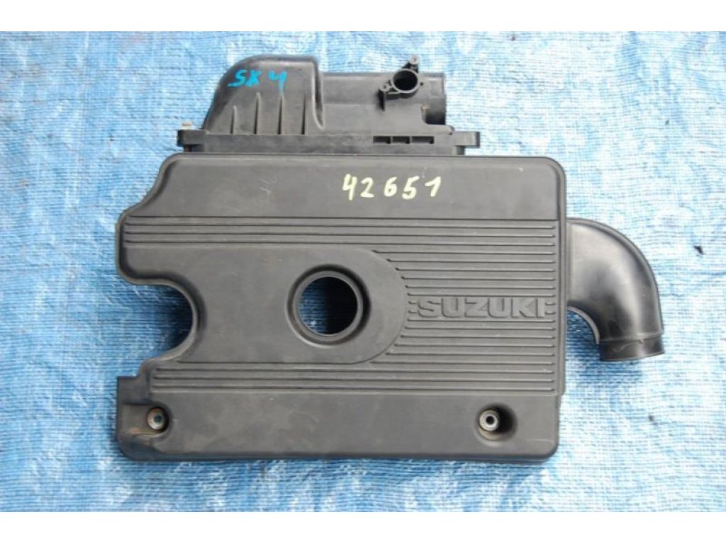 13700-80J00 | Корпус повітряного фільтра SUZUKI SX4 06-13
