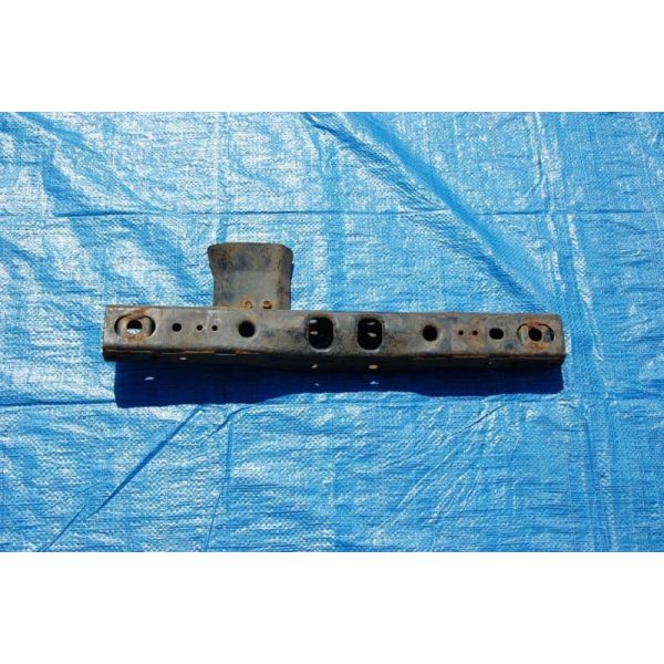 Балка під КПП LEXUS GX470 02-09 51203-35370 — 2