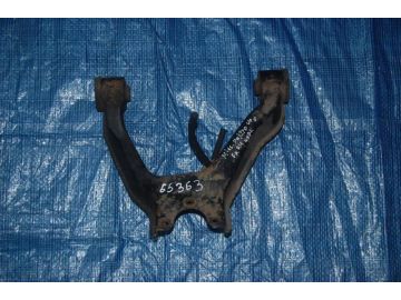 Рычаг передней подвески верхний прав. MITSUBISHI PAJERO 99-06