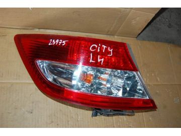 Ліхтар зовнішній задн. лів. HONDA CITY 02-08