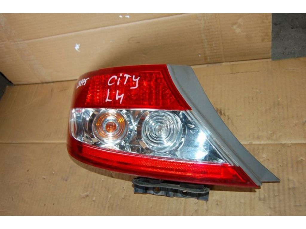 33551SEL003 | Ліхтар зовнішній задн. лів. HONDA CITY 02-08 - Фото 2