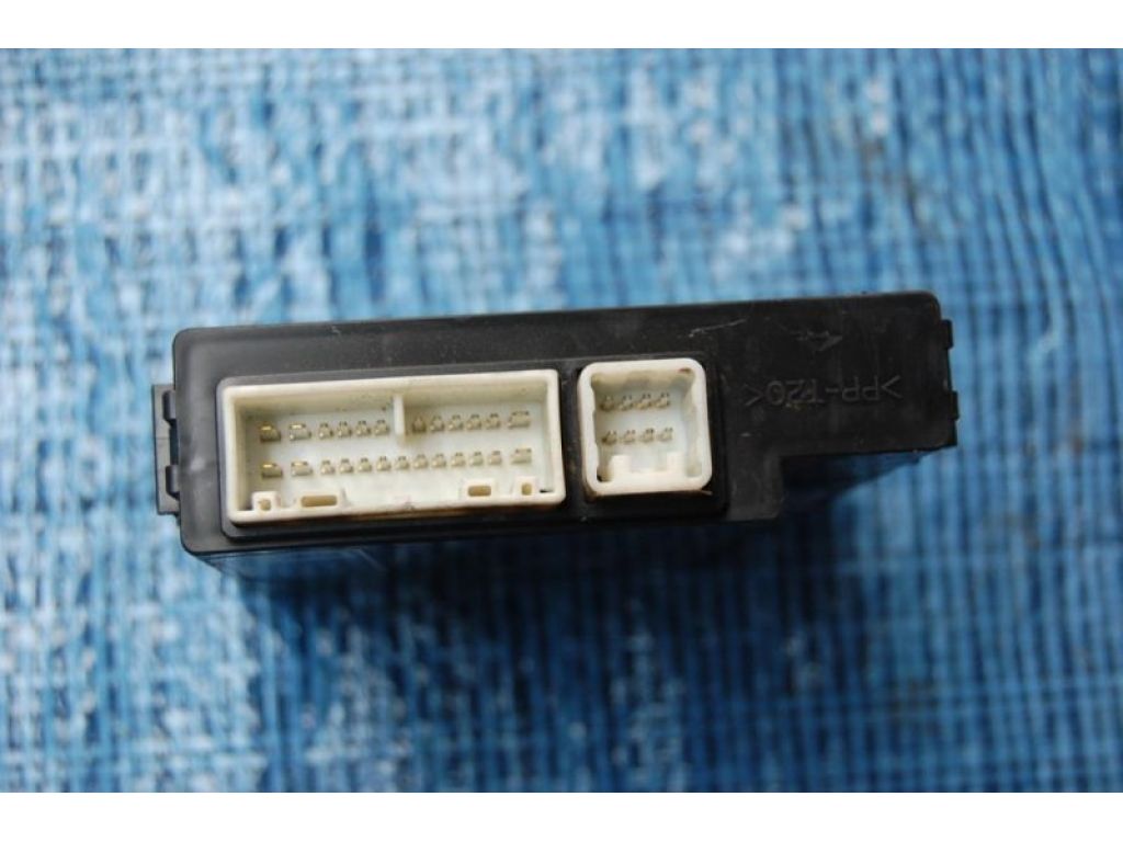 89226-60030 | Блок комфорту LEXUS GX470 02-09 - Фото 3