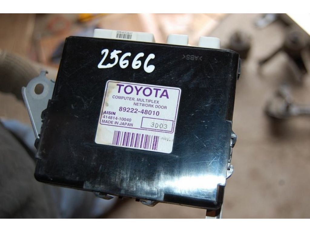 89222-48010 | Блок управления центральным замком LEXUS RX300/330/350/400 03-09