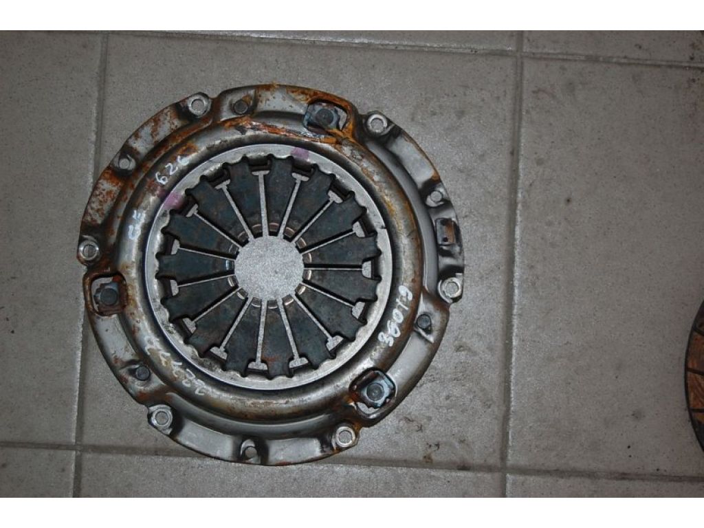 Корзина сцепления MAZDA 626 GE 91-97