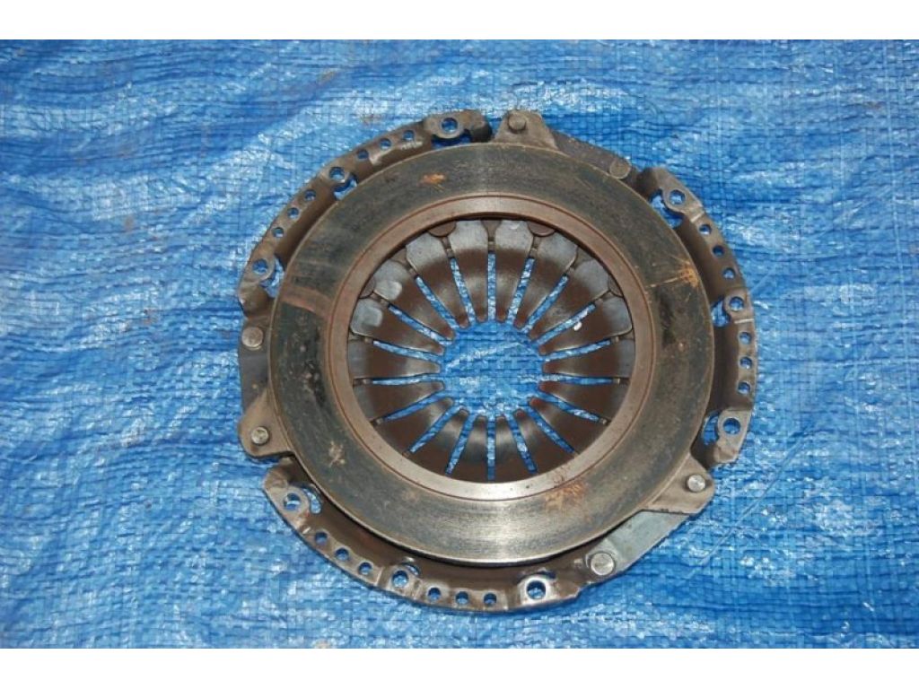 L301-16-410B | Корзина сцепления MAZDA 5 CR 05-10 - Фото 2
