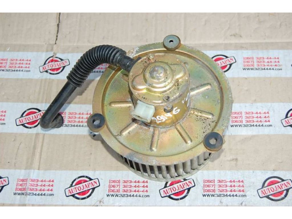 HE01-61-B10 | Моторчик печки MAZDA 929 HC 86-91