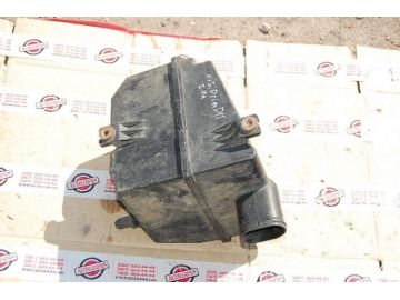 Резонатор повітряного фільтра NISSAN PRIMERA P-11 96-01