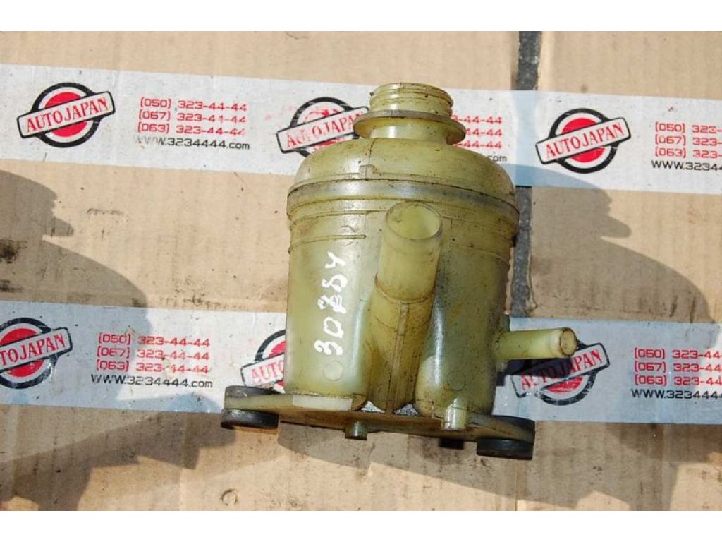 C002-32-69X | Бачок гідропідсилювача керма MAZDA XEDOS 6 X6 (CA) 92-98