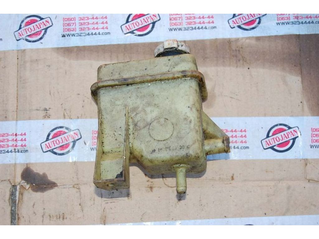 Бачок гідропідсилювача керма MITSUBISHI CARISMA 95-04 - Фото 2