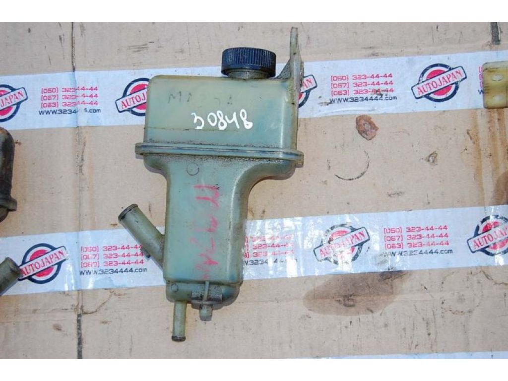 G211-32-690B | Бачок ГУР MAZDA 626 GD 87-91