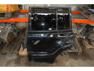Двері задн. лів. MITSUBISHI PAJERO 99-06