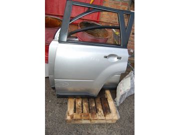 Двері задн. лів. NISSAN X-TRAIL T31 07-14