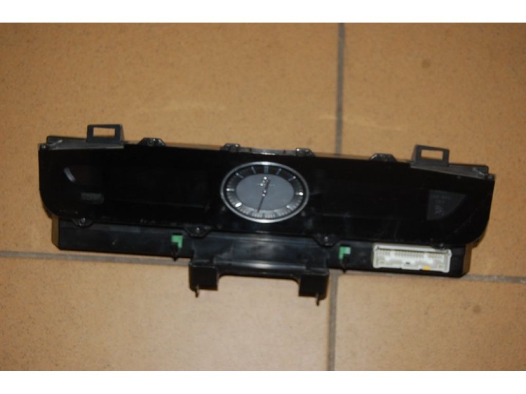 27760-AC75A | Часы INFINITI G35 03-07