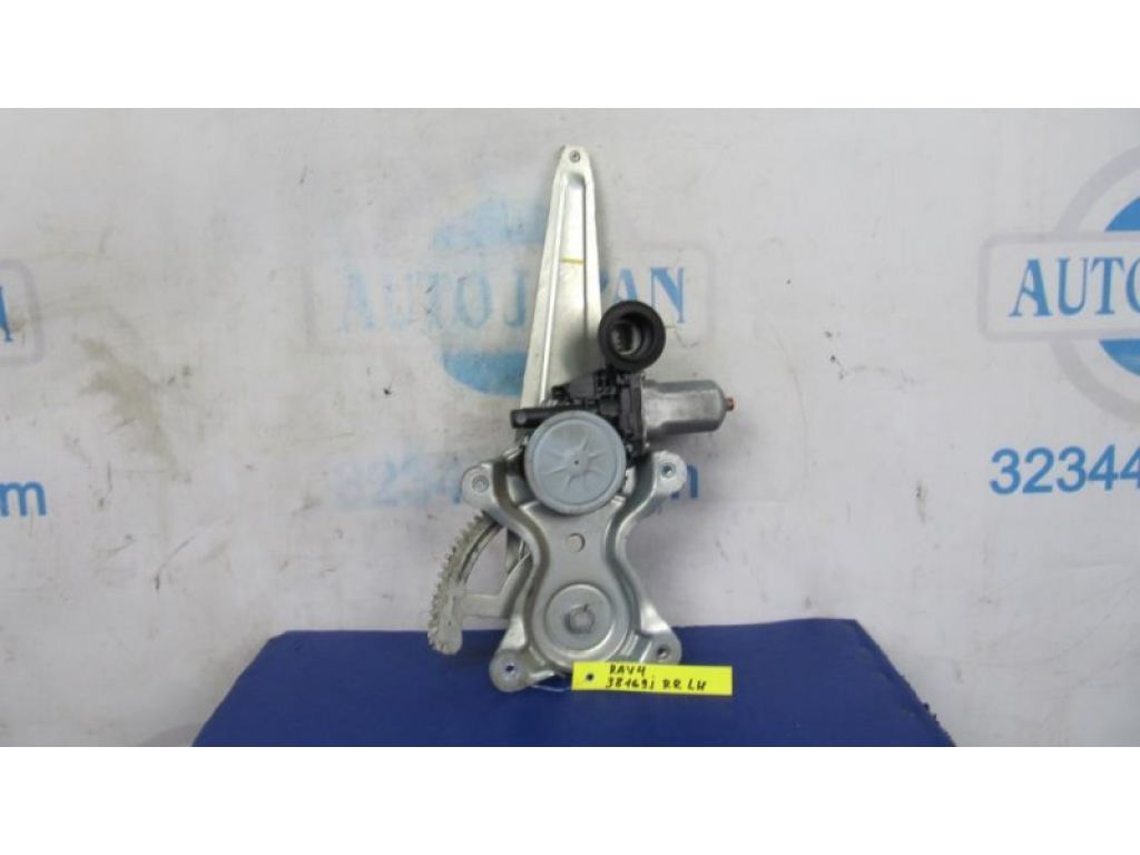 69804-42040 | Склопідйомник задн. лів. TOYOTA RAV4 05-12