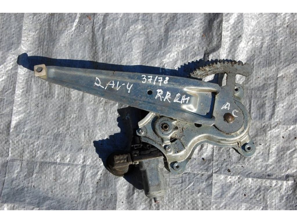 69804-42040 | Стеклоподъемник задн. лев. TOYOTA RAV4 05-12