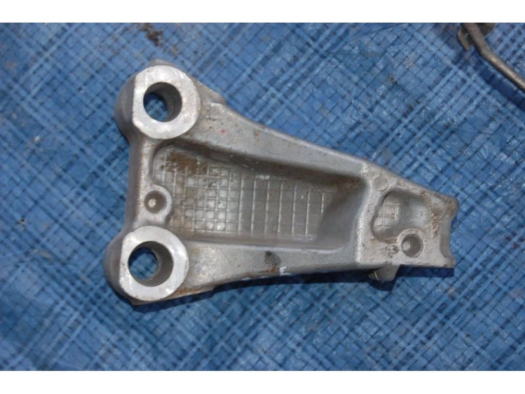 Кронштейн двигуна HONDA ACCORD CU8 08-13 - Фото 4