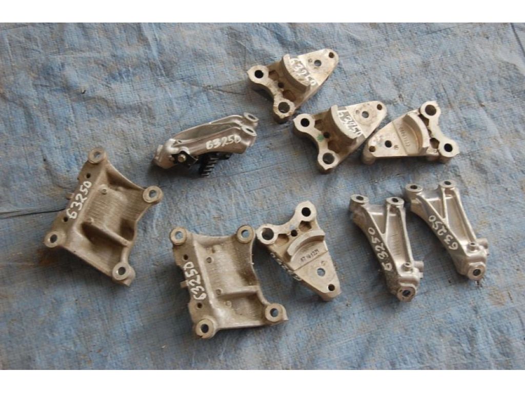 Кронштейн двигателя HONDA CIVIC 4D 06-11