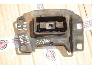 Подушка двигуна лів. MAZDA 3 BK 03-08