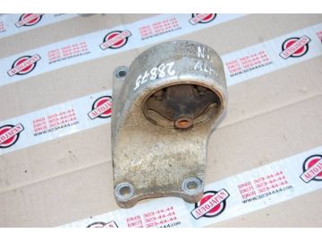 Подушка двигателя лев. NISSAN SUNNY 96-00