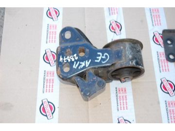 Подушка двигуна лів. MAZDA 626 GE 91-97